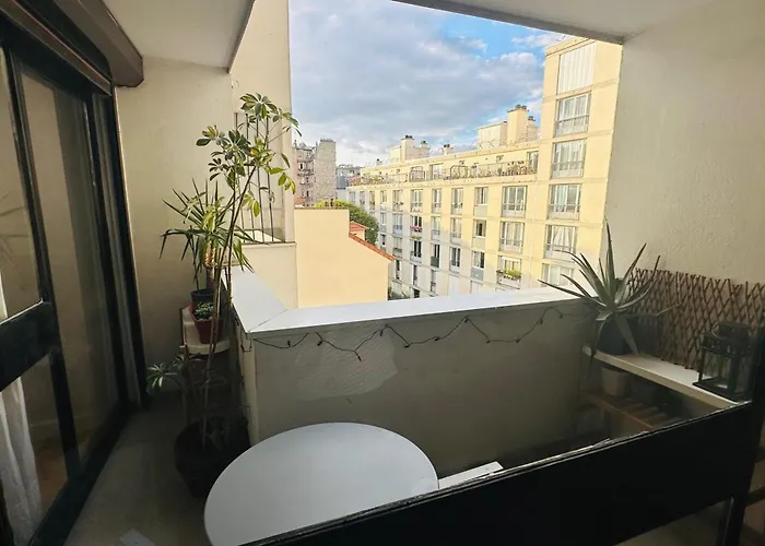 Charming T2 With Balcony Near The Bastille