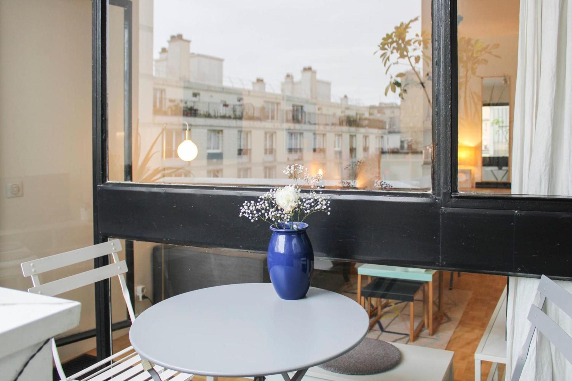 Charming T2 With Balcony Near The Bastille *